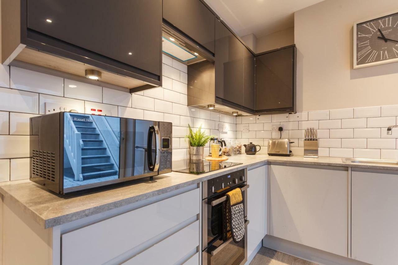 伯恩茅斯Stylish Town Centre House - 300Mbps, Parking & Sunny Decking公寓 外观 照片