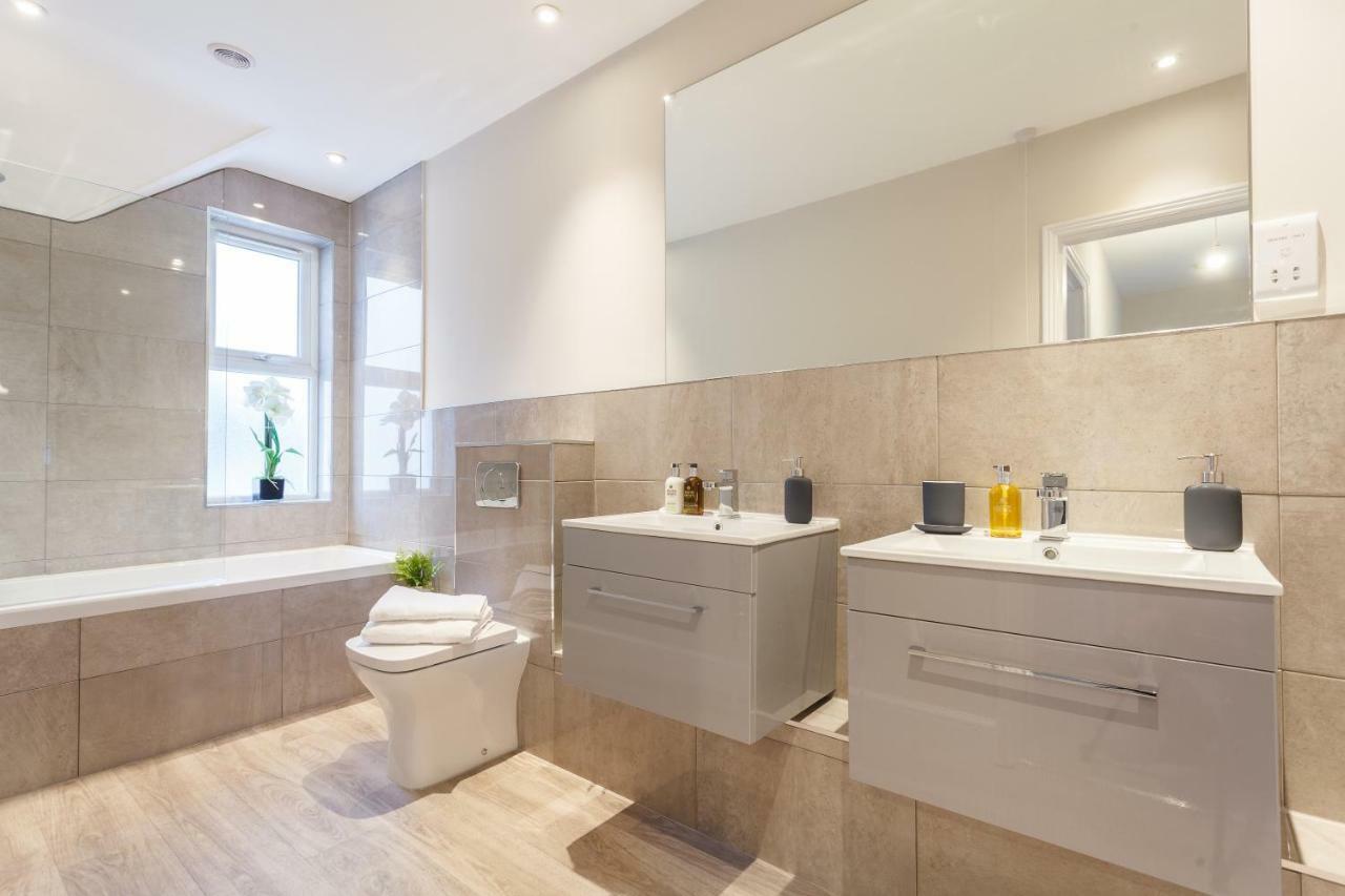 伯恩茅斯Stylish Town Centre House - 300Mbps, Parking & Sunny Decking公寓 外观 照片