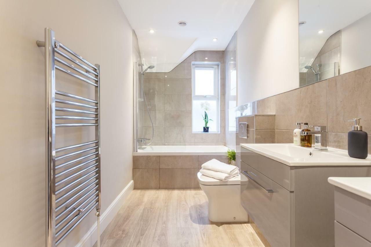 伯恩茅斯Stylish Town Centre House - 300Mbps, Parking & Sunny Decking公寓 外观 照片