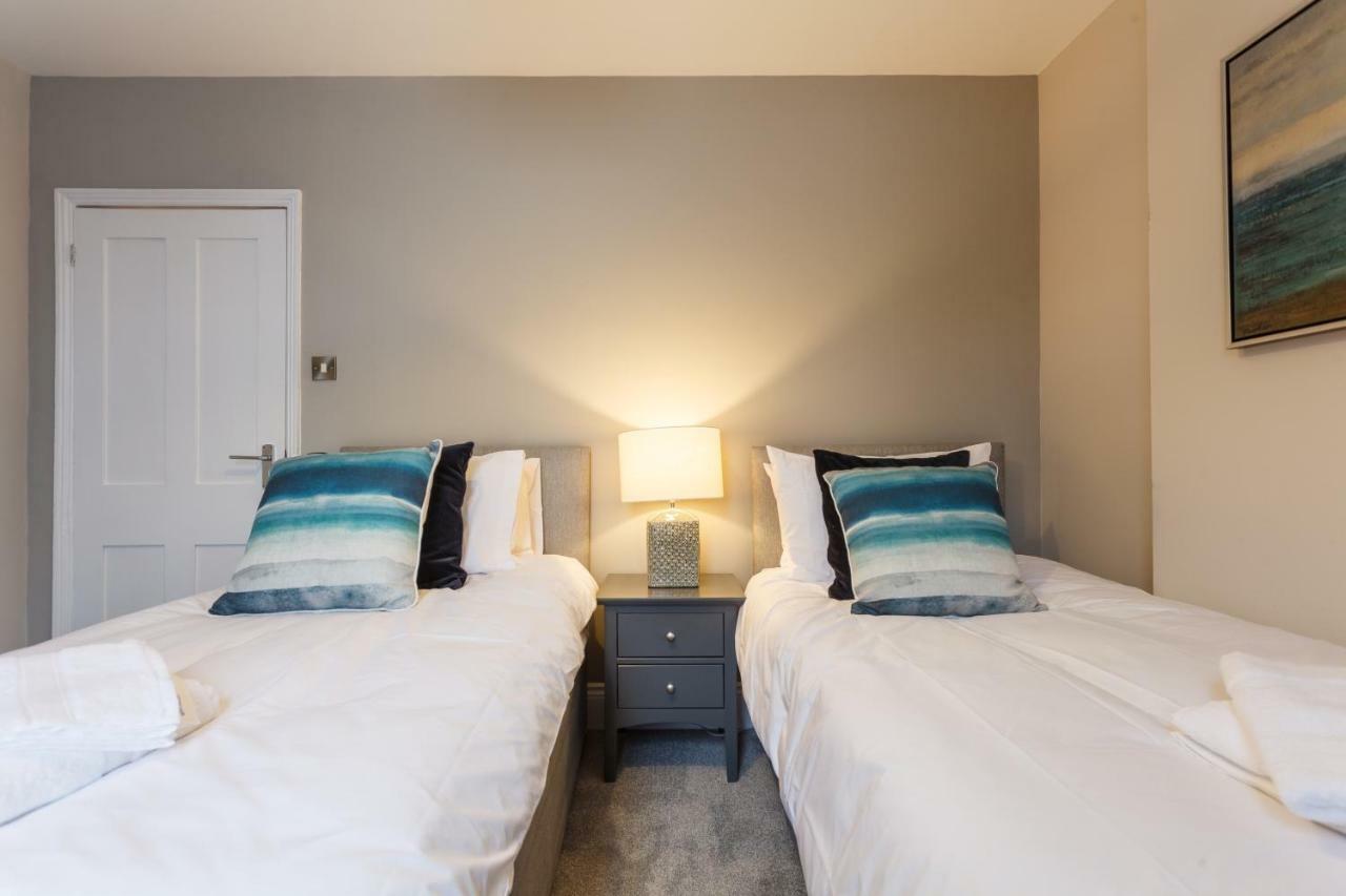 伯恩茅斯Stylish Town Centre House - 300Mbps, Parking & Sunny Decking公寓 外观 照片